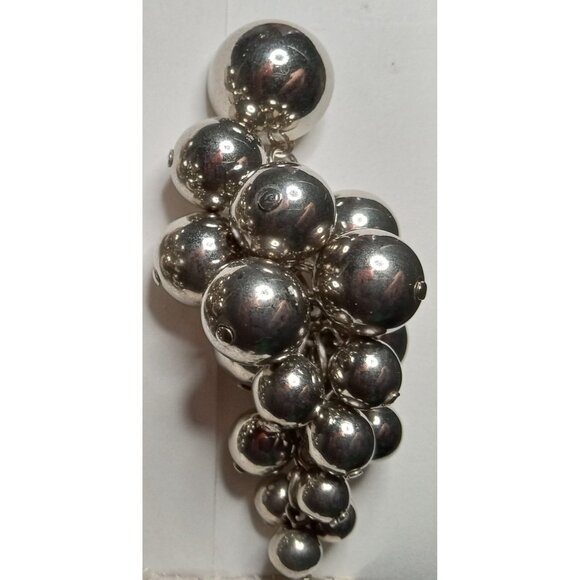 VINTAGE Silver Tone Grape Vine Cluster Dangle Earrings Pierced Ear Post Metallic - Picture 5 of 11